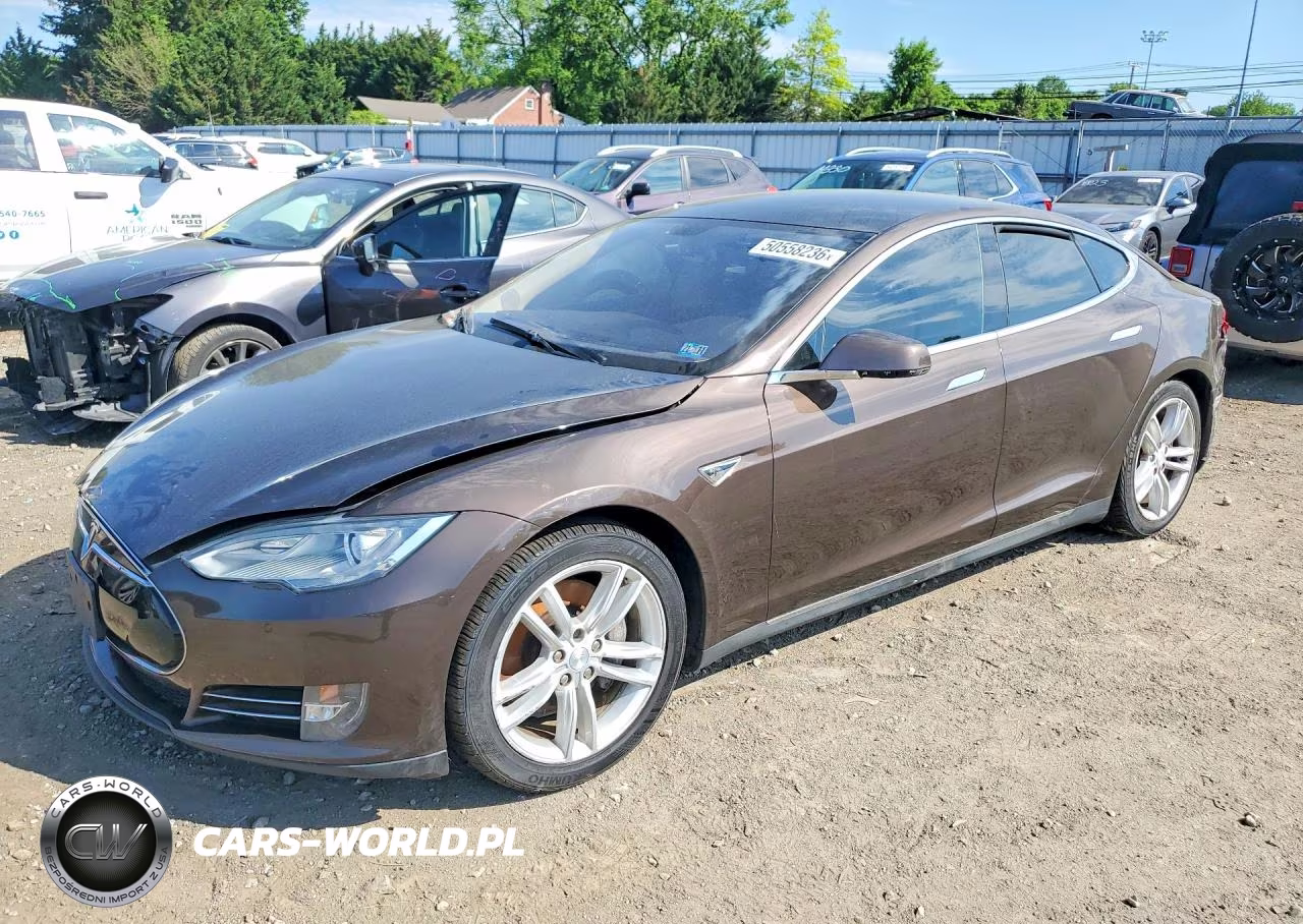 2014 Tesla Model S