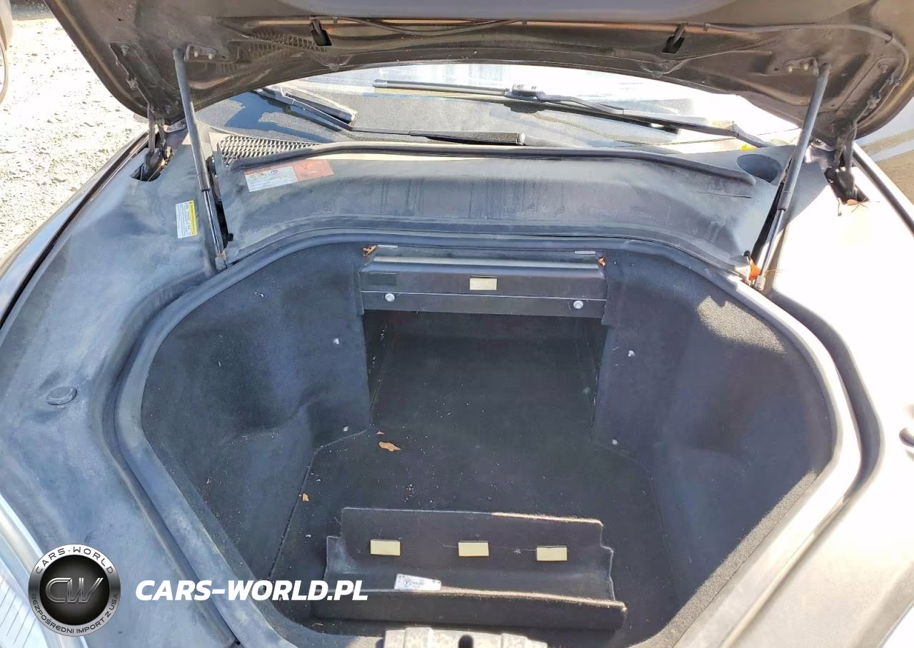 2014 Tesla Model S VIN:5YJSA1S12EFP52440 - 11