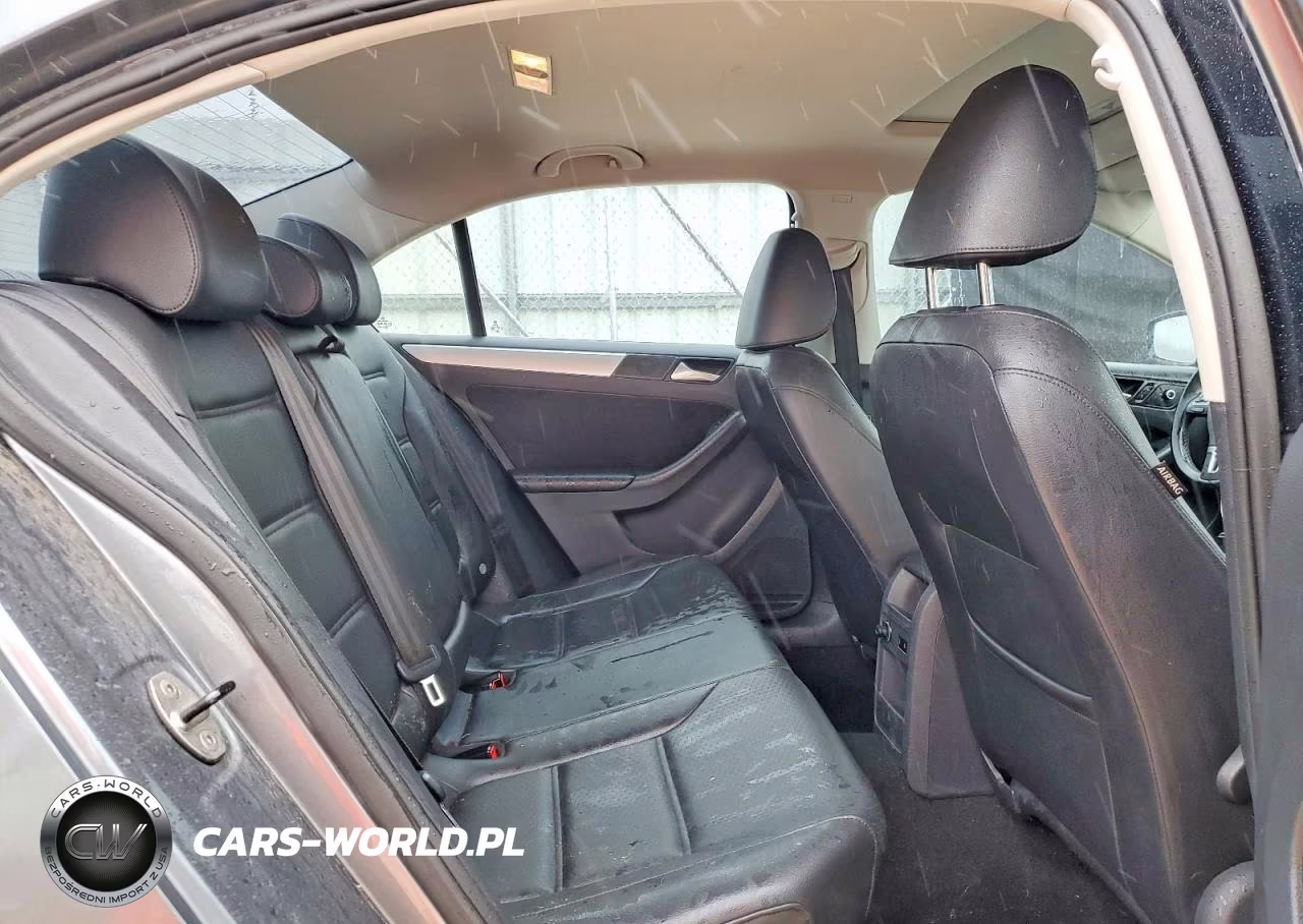 2014 Volkswagen Jetta Se VIN:3VWD07AJ0EM323063 - 10