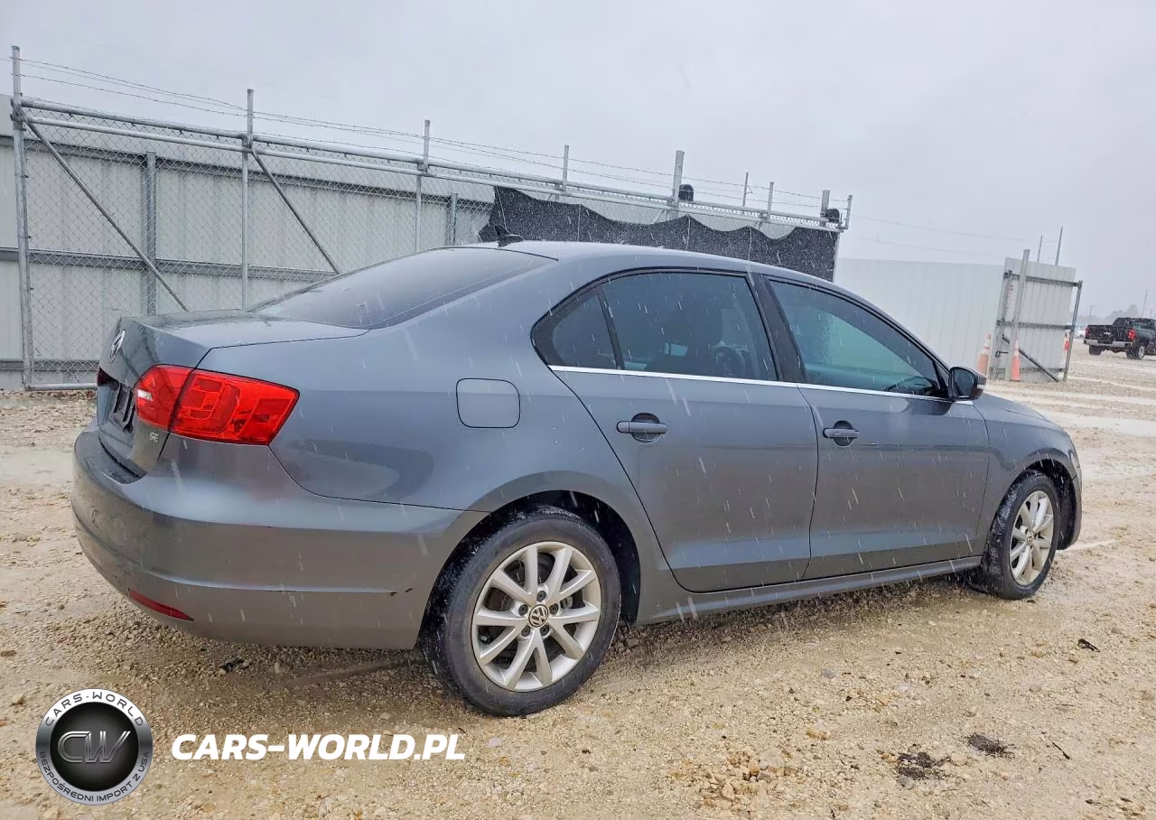 2014 Volkswagen Jetta Se VIN:3VWD07AJ0EM323063 - 3