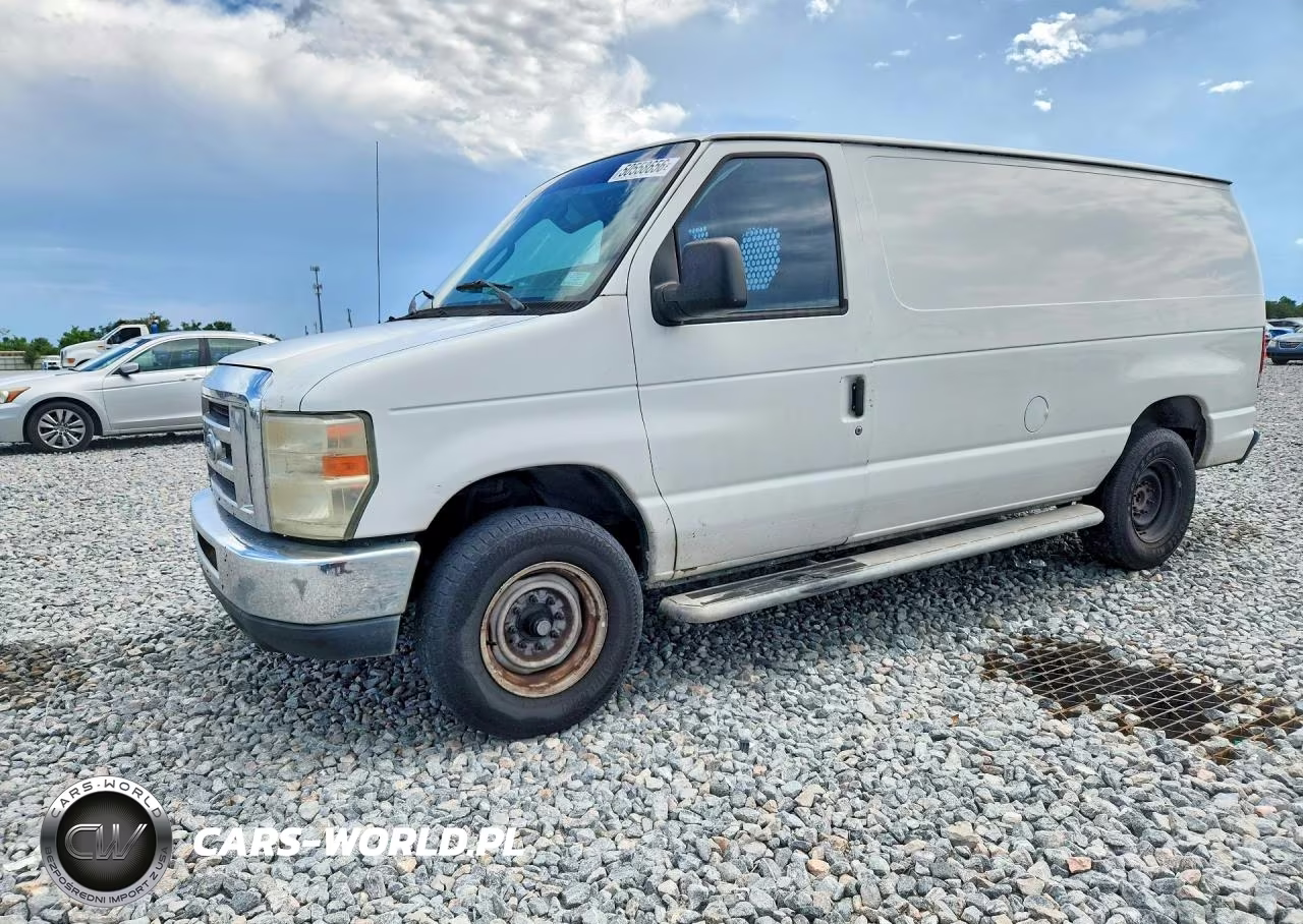 2013 Ford Econoline E250 Van – zdjęcie 1 z 13