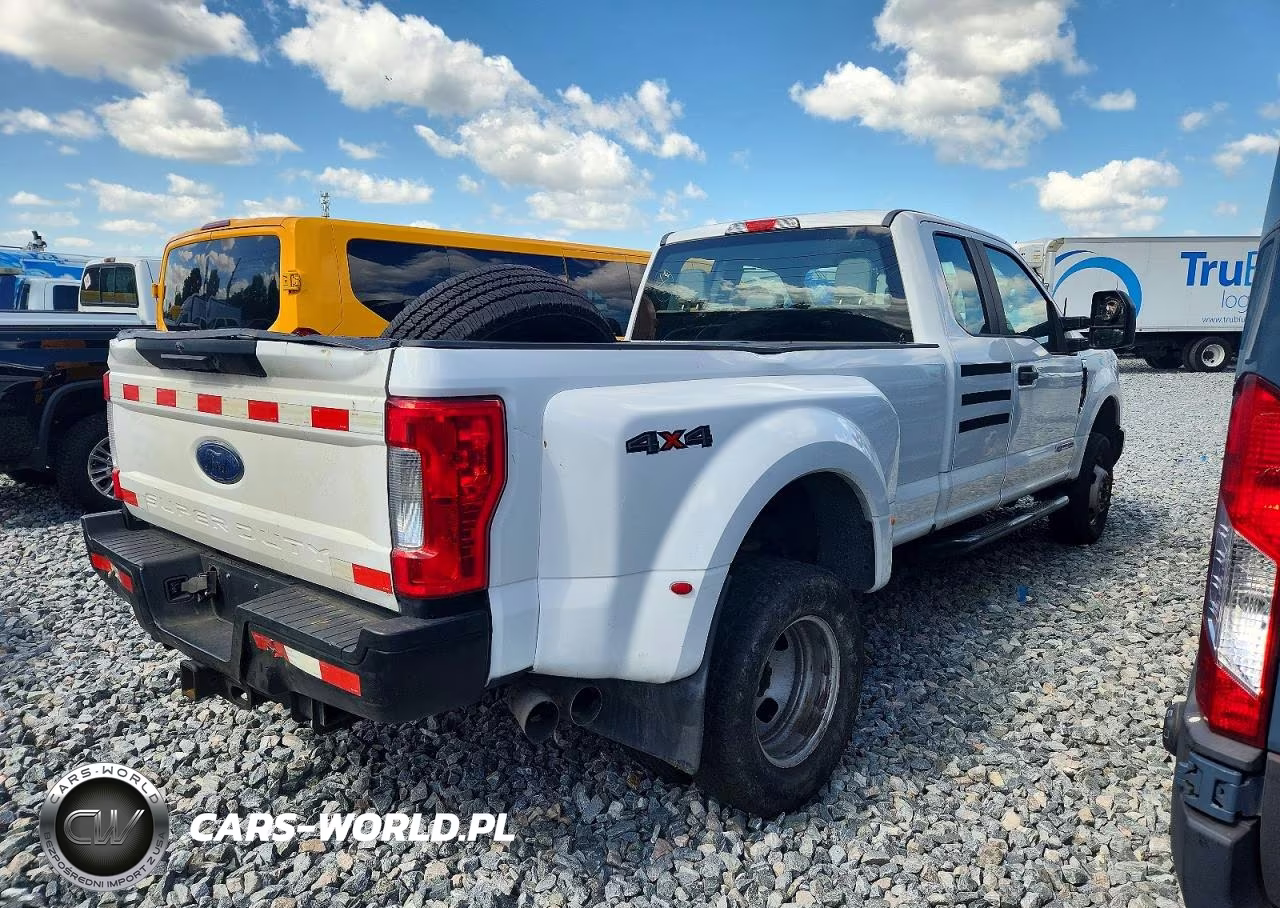2019 Ford F350 Super Duty VIN:1FT8X3DT0KEC36108 - 4