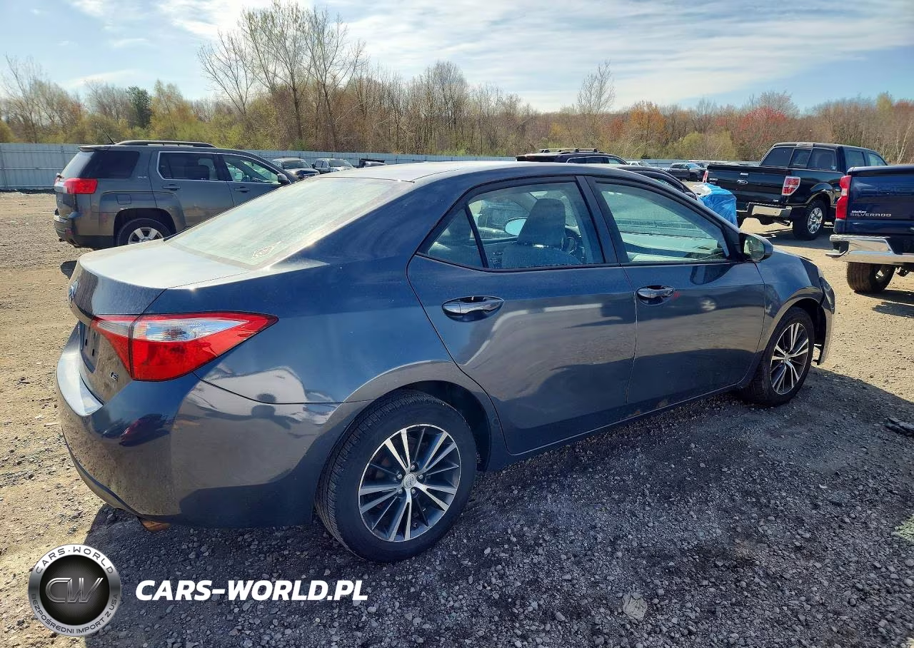 2016 Toyota Corolla Le Plus VIN:2T1BURHE8GC716842 - 3