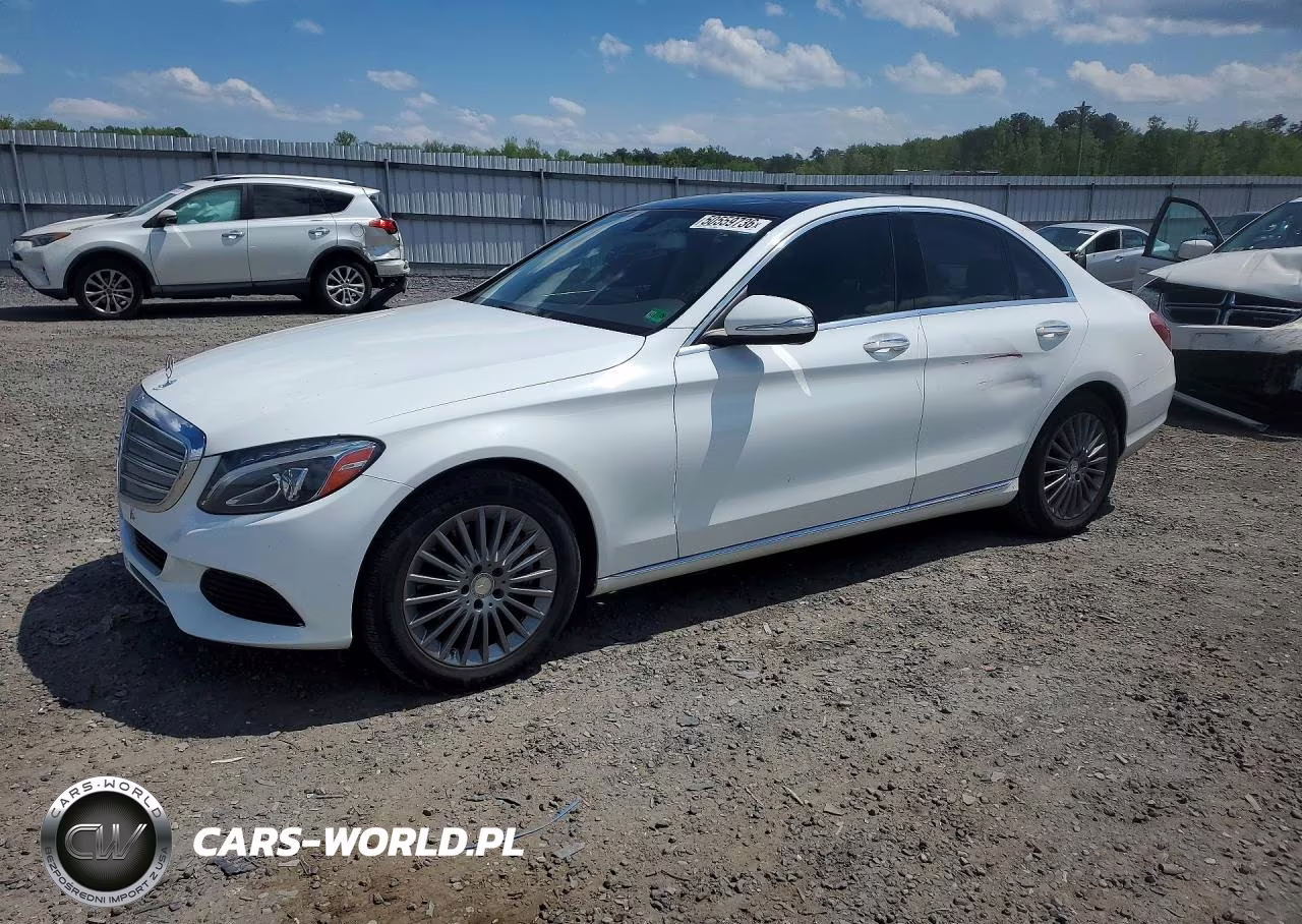 2015 Mercedes-Benz C 300 4Matic – zdjęcie 1 z 12
