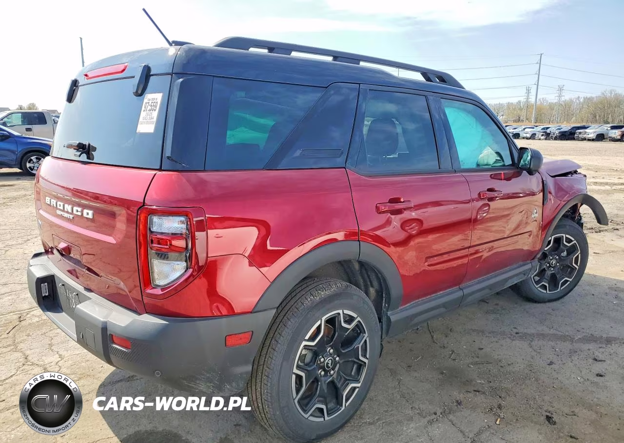 2025 Ford Bronco Sport Outer Banks VIN:3FMCR9CN7SRE08198 - 3