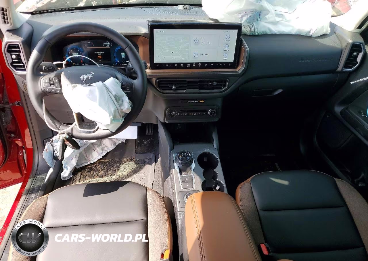 2025 Ford Bronco Sport Outer Banks VIN:3FMCR9CN7SRE08198 - 8