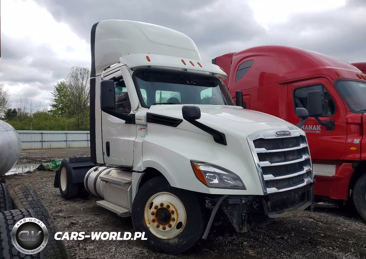 2021 Freightliner Cascadia 126 Semi Truck
