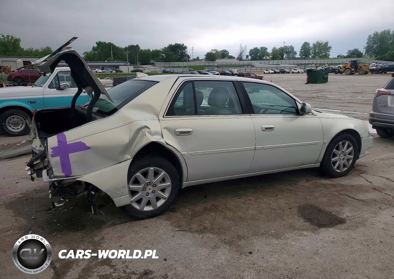 2010 Cadillac Dts Premium Collection VIN:1G6KH5EY9AU105470 - 3