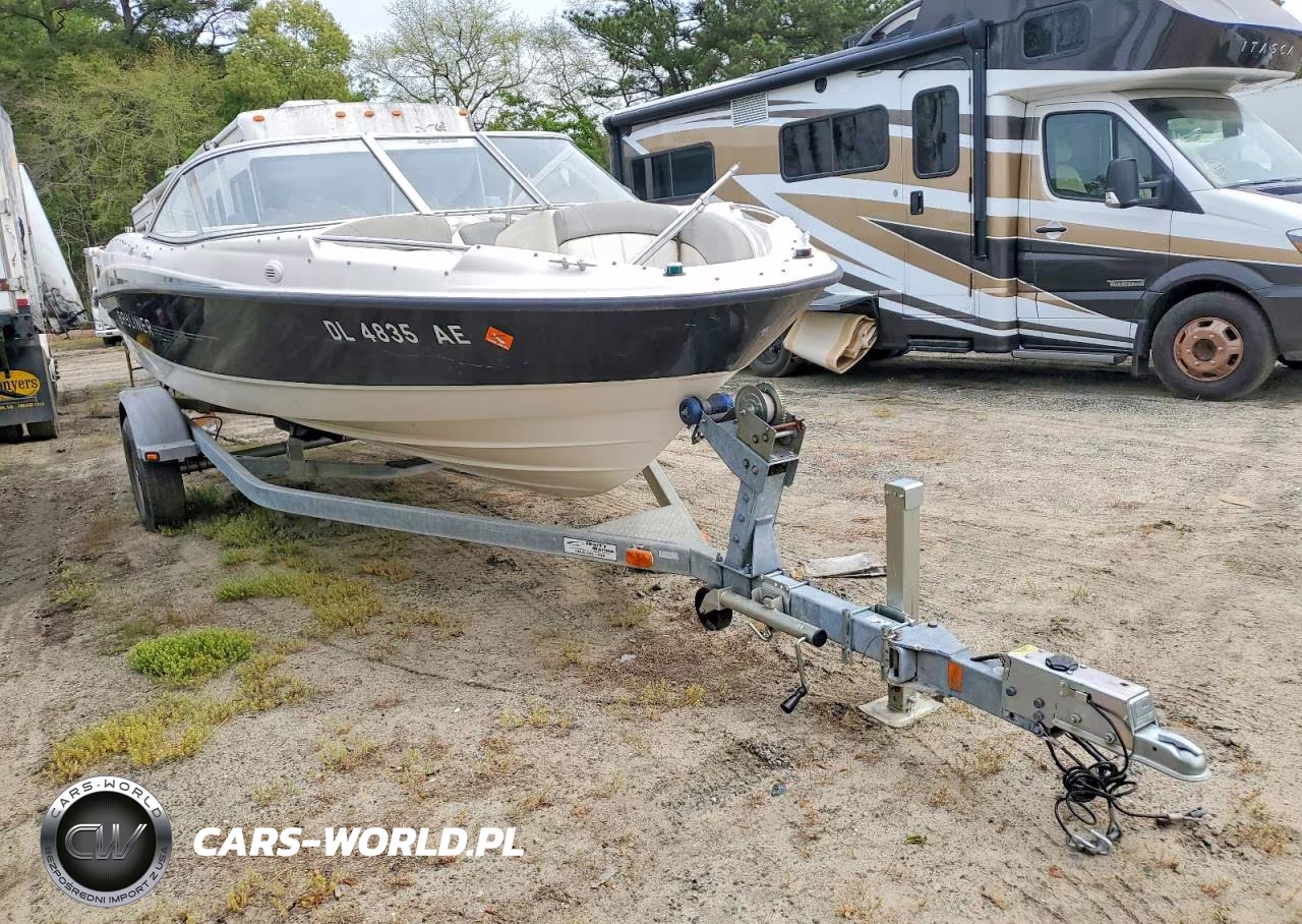 2012 Bayliner Boat