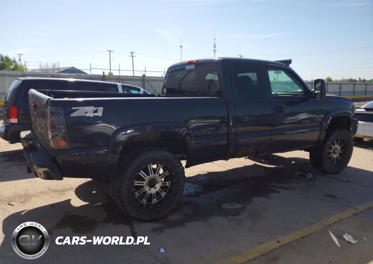 2005 Chevrolet Silverado K1500 VIN:1GCEK19B45Z146348 - 3