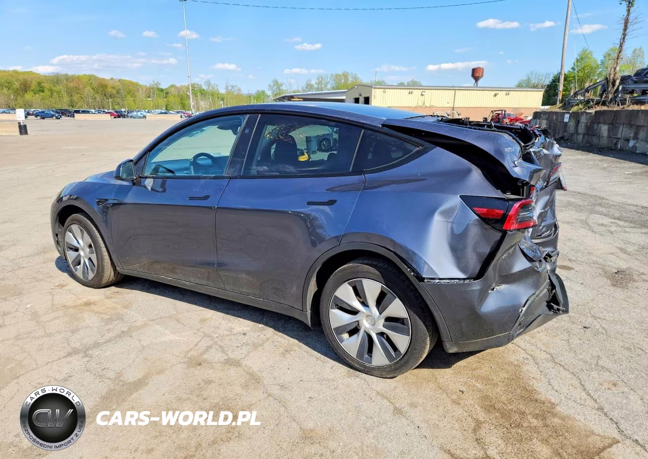 2023 Tesla Model Y Awd-Long Range Dual Motor All-Wheel Drive VIN:7SAYGDEEXPF884005 - 2