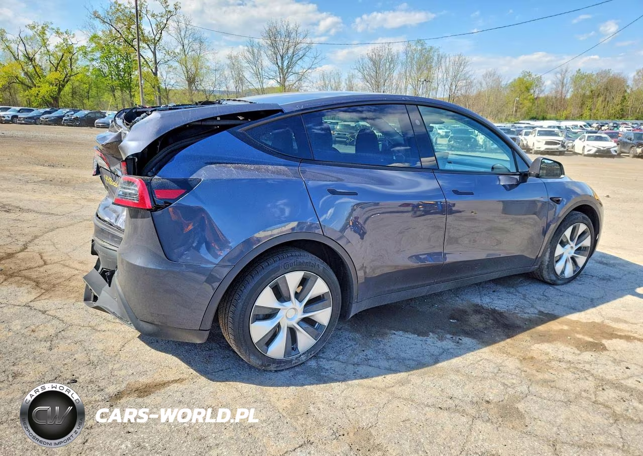 2023 Tesla Model Y Awd-Long Range Dual Motor All-Wheel Drive VIN:7SAYGDEEXPF884005 - 3
