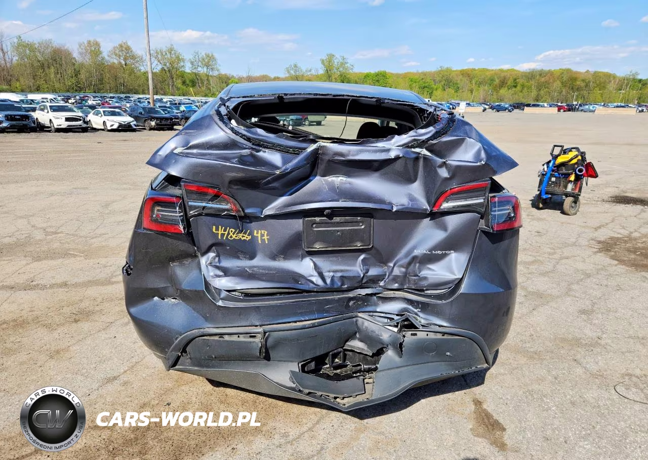 2023 Tesla Model Y Awd-Long Range Dual Motor All-Wheel Drive VIN:7SAYGDEEXPF884005 - 6