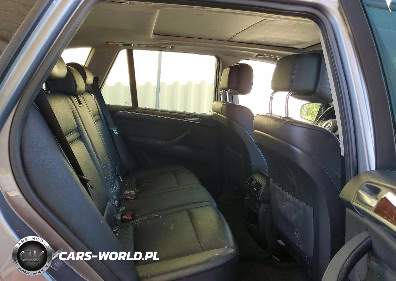 2013 BMW X5 xDrive35I VIN:5UXZV4C57D0E14715 - 11
