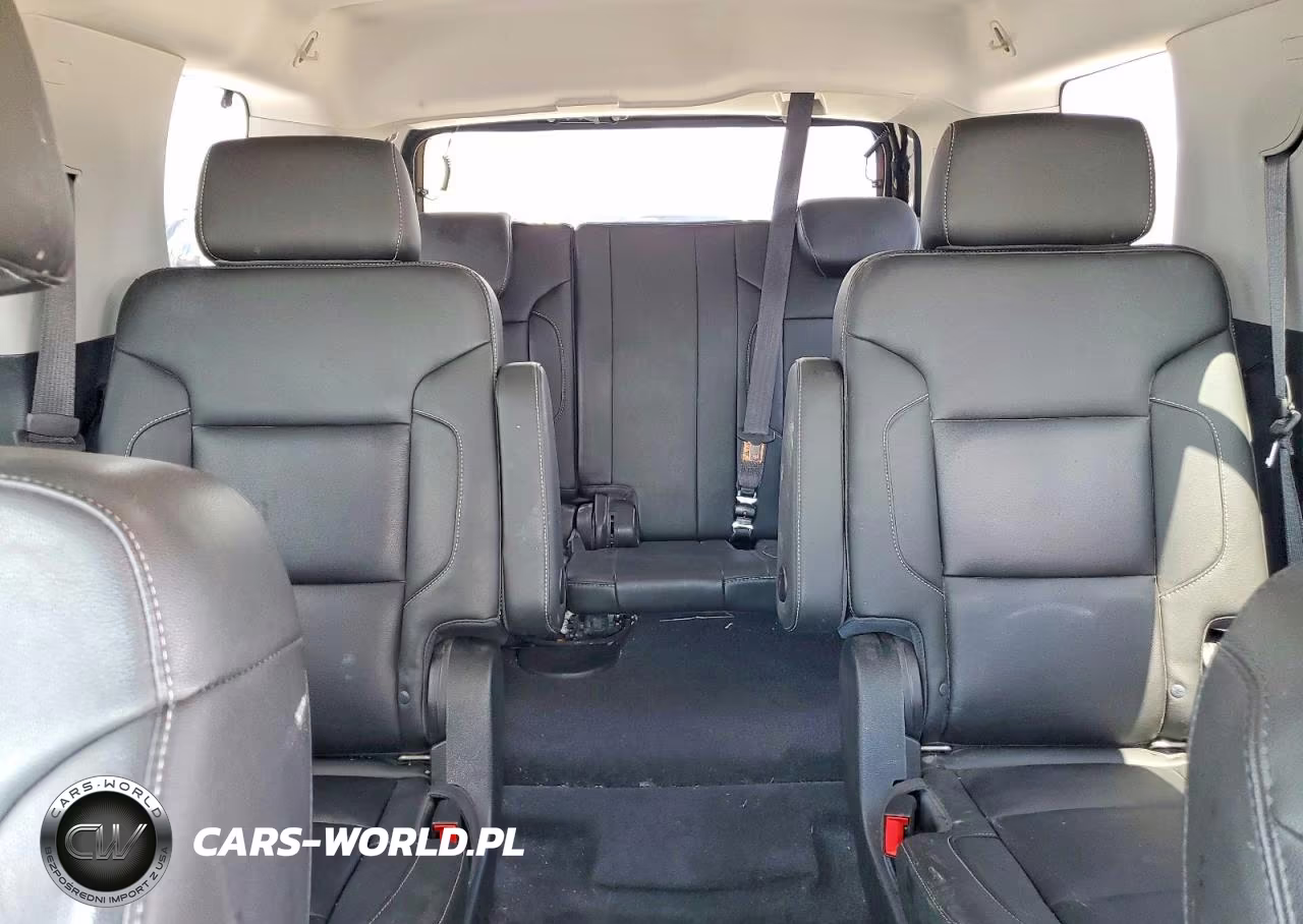 2019 Chevrolet Tahoe C1500 Lt VIN:1GNSCBKC6KR106980 - 10