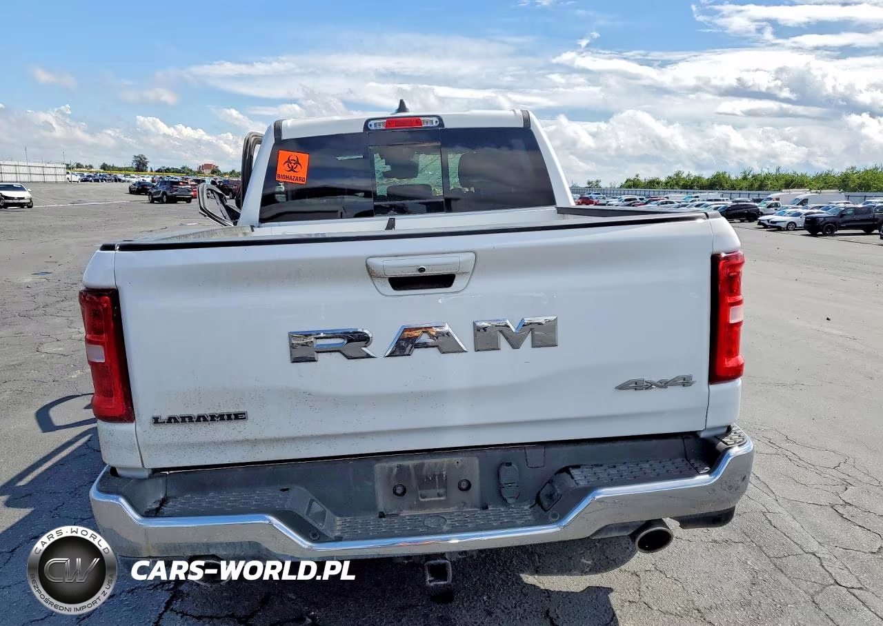 2025 Ram 1500 Laramie VIN:1C6SRFJP2SN567773 - 6