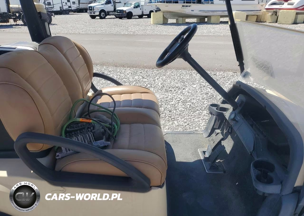 2020 Club Car Tempo Lithium VIN:AN2038109371 - 5
