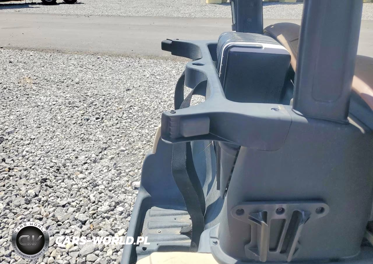 2020 Club Car Tempo Lithium VIN:AN2038109371 - 6
