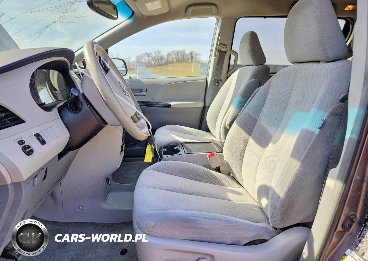 2013 Toyota Sienna Le VIN:5TDKK3DCXDS398703 - 7