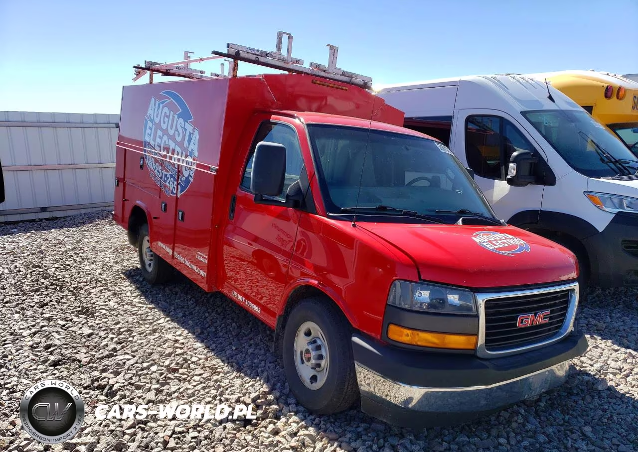 2017 GMC Savana Cutaway G3500 VIN:1GD07RFG7H1131741 - 4