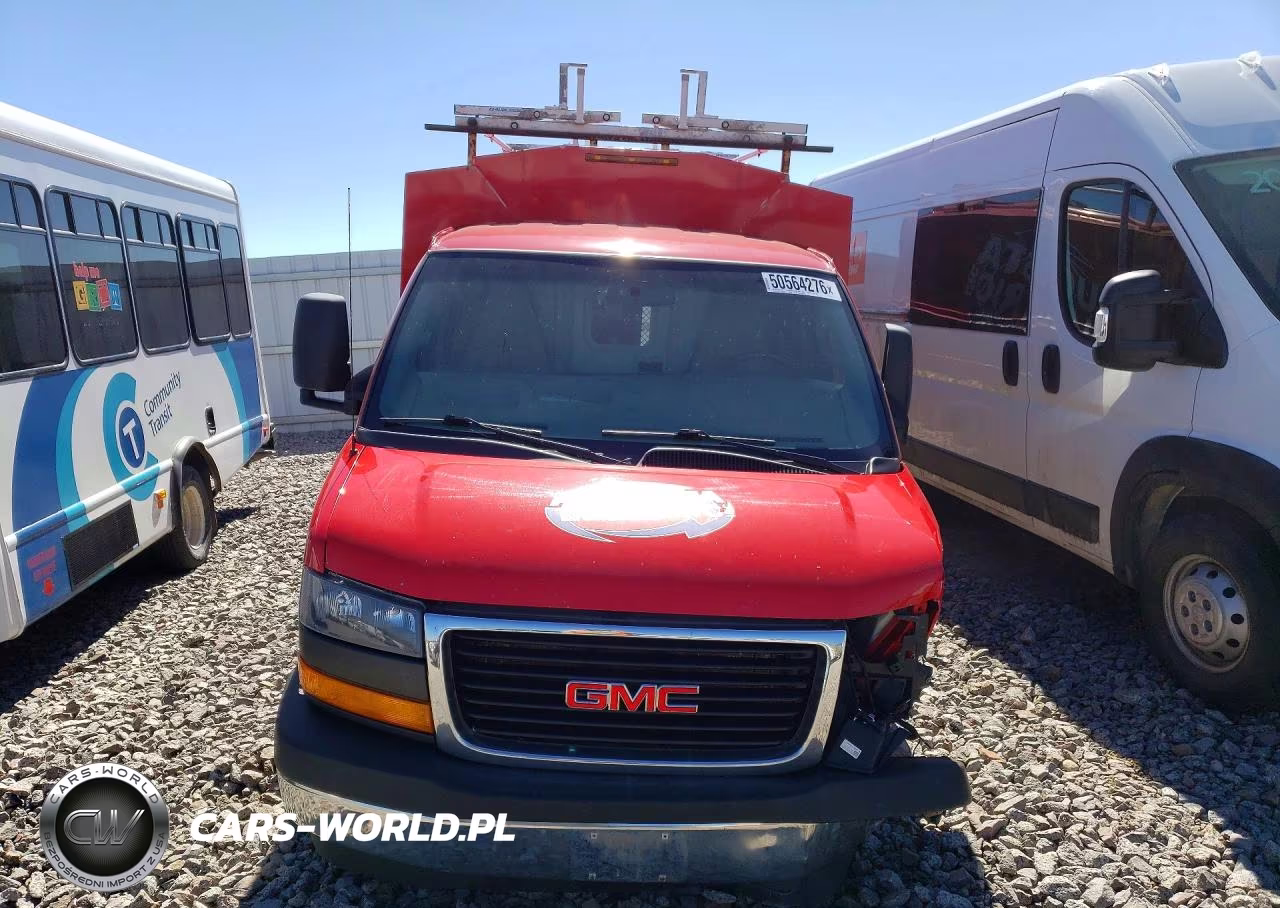 2017 GMC Savana Cutaway G3500 VIN:1GD07RFG7H1131741 - 5