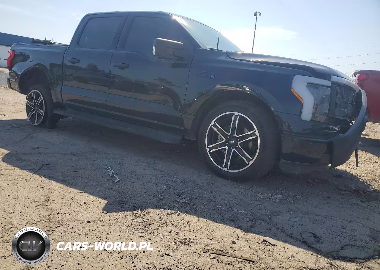 2025 Ford F150 Lightning Xlt VIN:1FTVW3LK5SWG16375 - 4