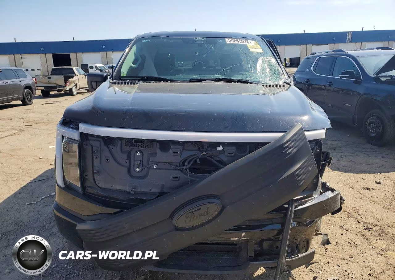 2025 Ford F150 Lightning Xlt VIN:1FTVW3LK5SWG16375 - 5