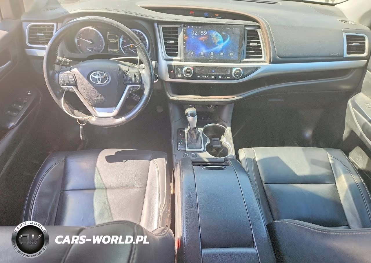 2018 Toyota Highlander Xle VIN:5TDJZRFH4JS804182 - 8