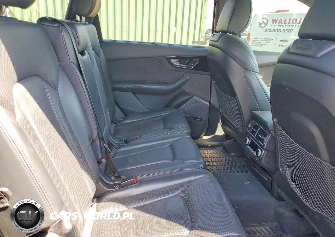 2017 Audi Q7 Prestige VIN:WA1VAAF70HD012662 - 10
