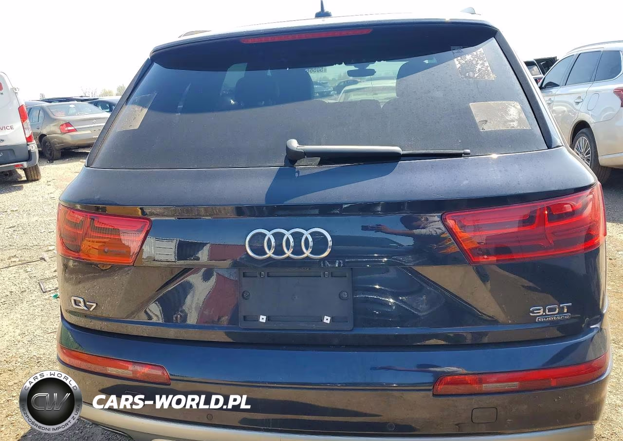2017 Audi Q7 Prestige VIN:WA1VAAF70HD012662 - 6