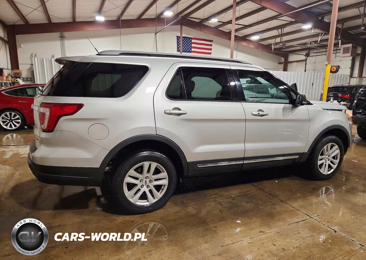 2019 Ford Explorer Xlt VIN:1FM5K8DH4KGA63509 - 3