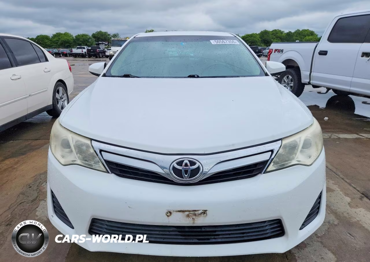 2014 Toyota Camry Le VIN:4T4BF1FKXER385011 - 5