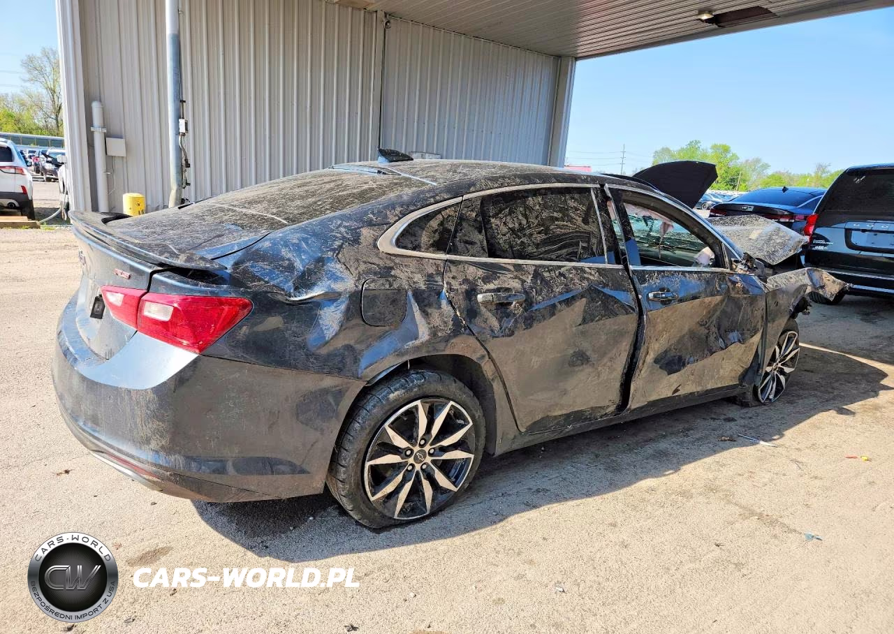 2021 Chevrolet Malibu Rs VIN:1G1ZG5ST1MF062381 - 3