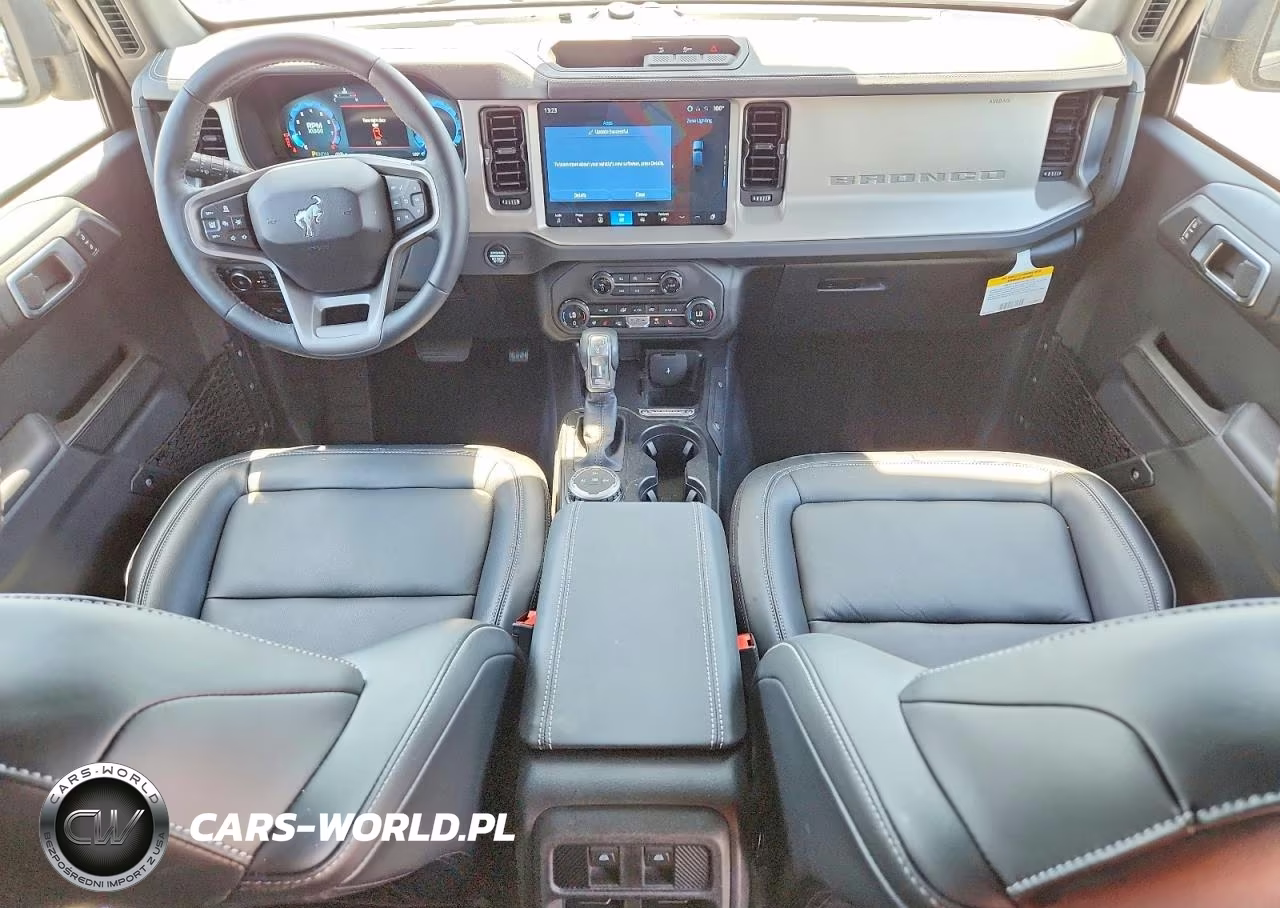 2025 Ford Bronco Outer Banks VIN:1FMEE8BP5SLB76992 - 8