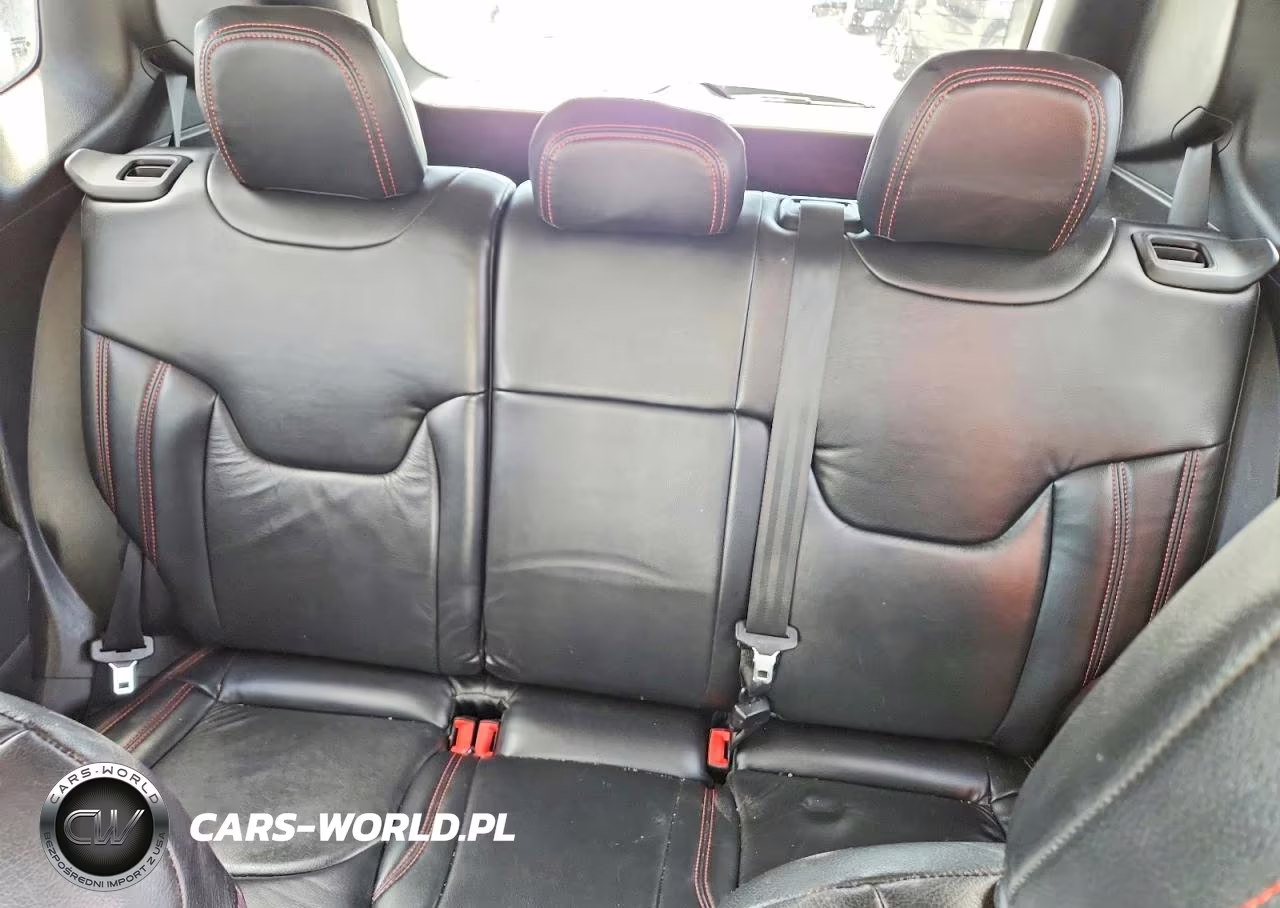 2015 Jeep Renegade VIN:ZACCJBCT9FPC34877 - 10