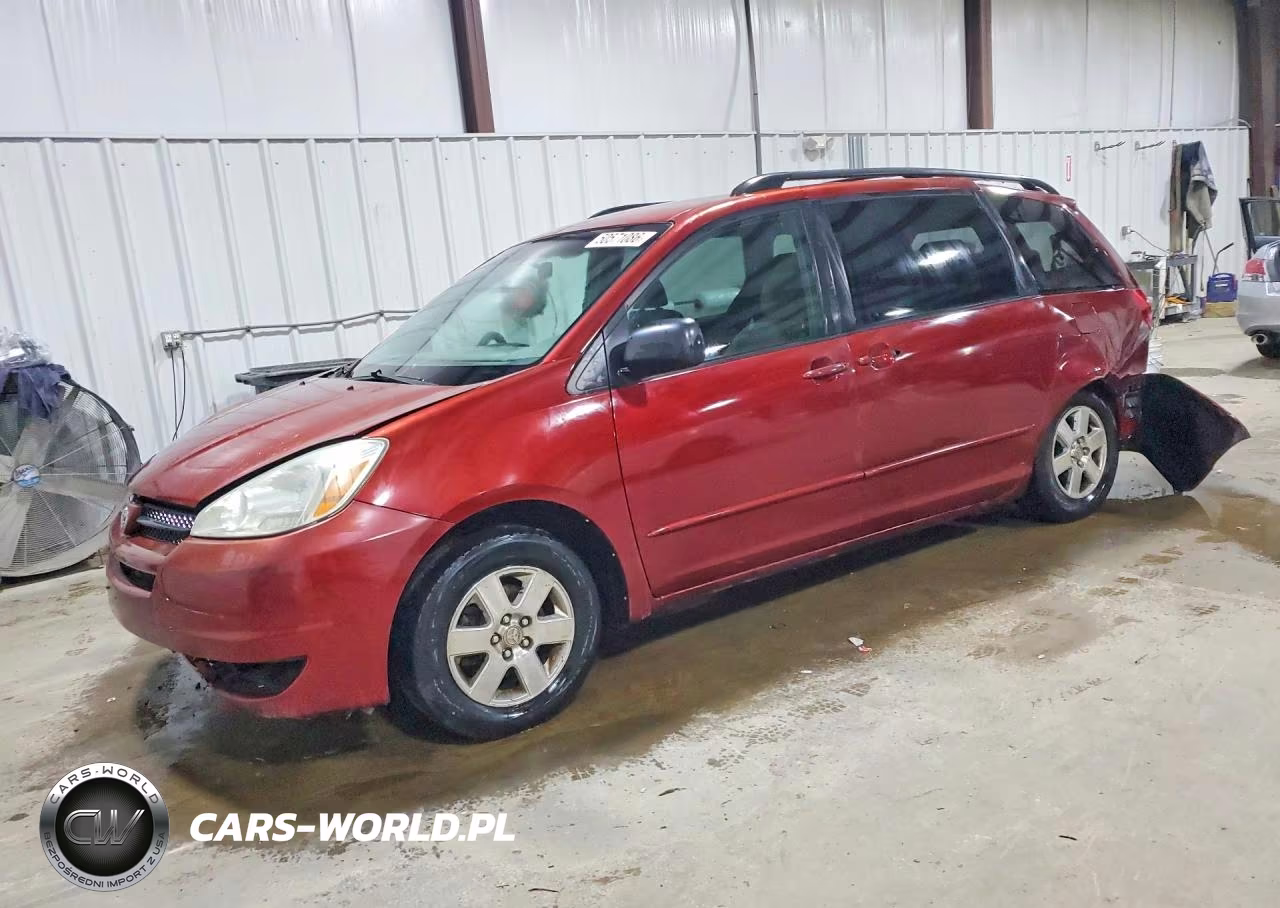 2004 Toyota Sienna Le 8 Passenger