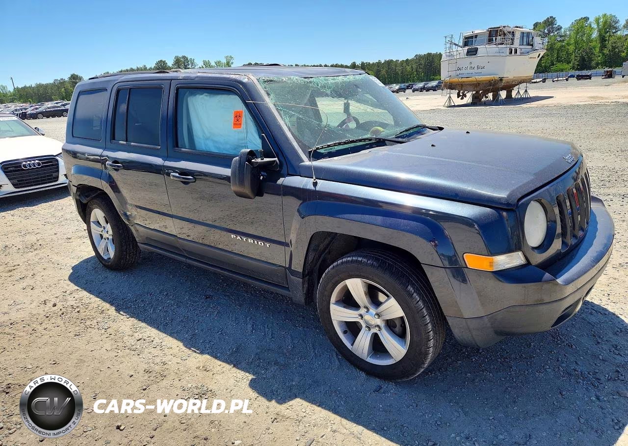 2014 Jeep Patriot Latitude VIN:1C4NJRFB6ED616723 - 4