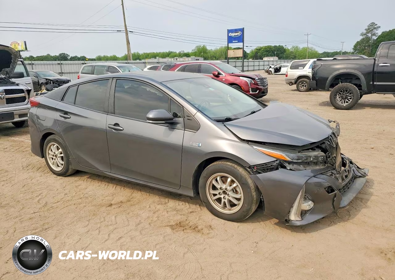 2021 Toyota Prius Prime Limited VIN:JTDKAMFP9M3166930 - 4