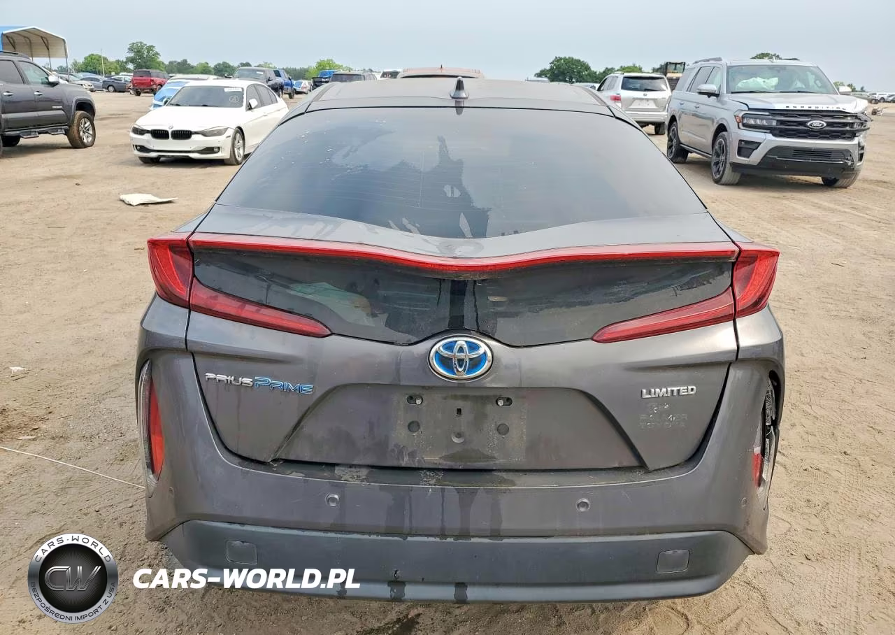2021 Toyota Prius Prime Limited VIN:JTDKAMFP9M3166930 - 6