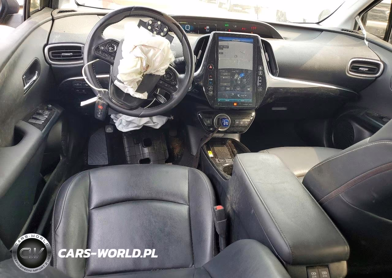 2021 Toyota Prius Prime Limited VIN:JTDKAMFP9M3166930 - 8