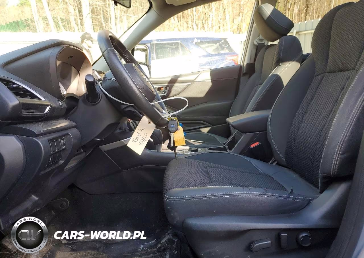 2019 Subaru Forester Premium VIN:JF2SKAEC4KH503418 - 7