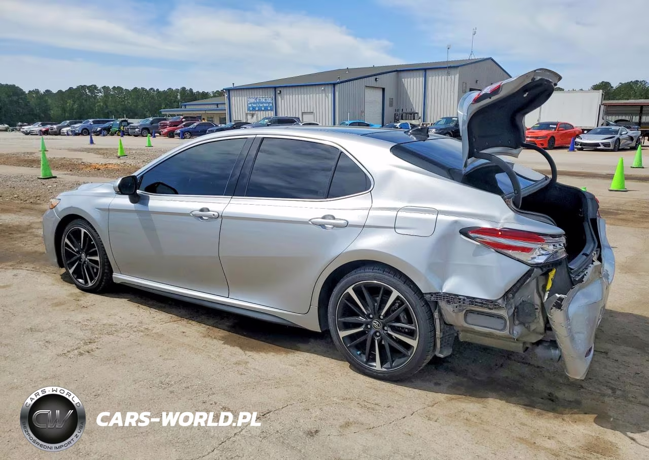 2019 Toyota Camry Xse VIN:4T1B61HK4KU835674 - 2