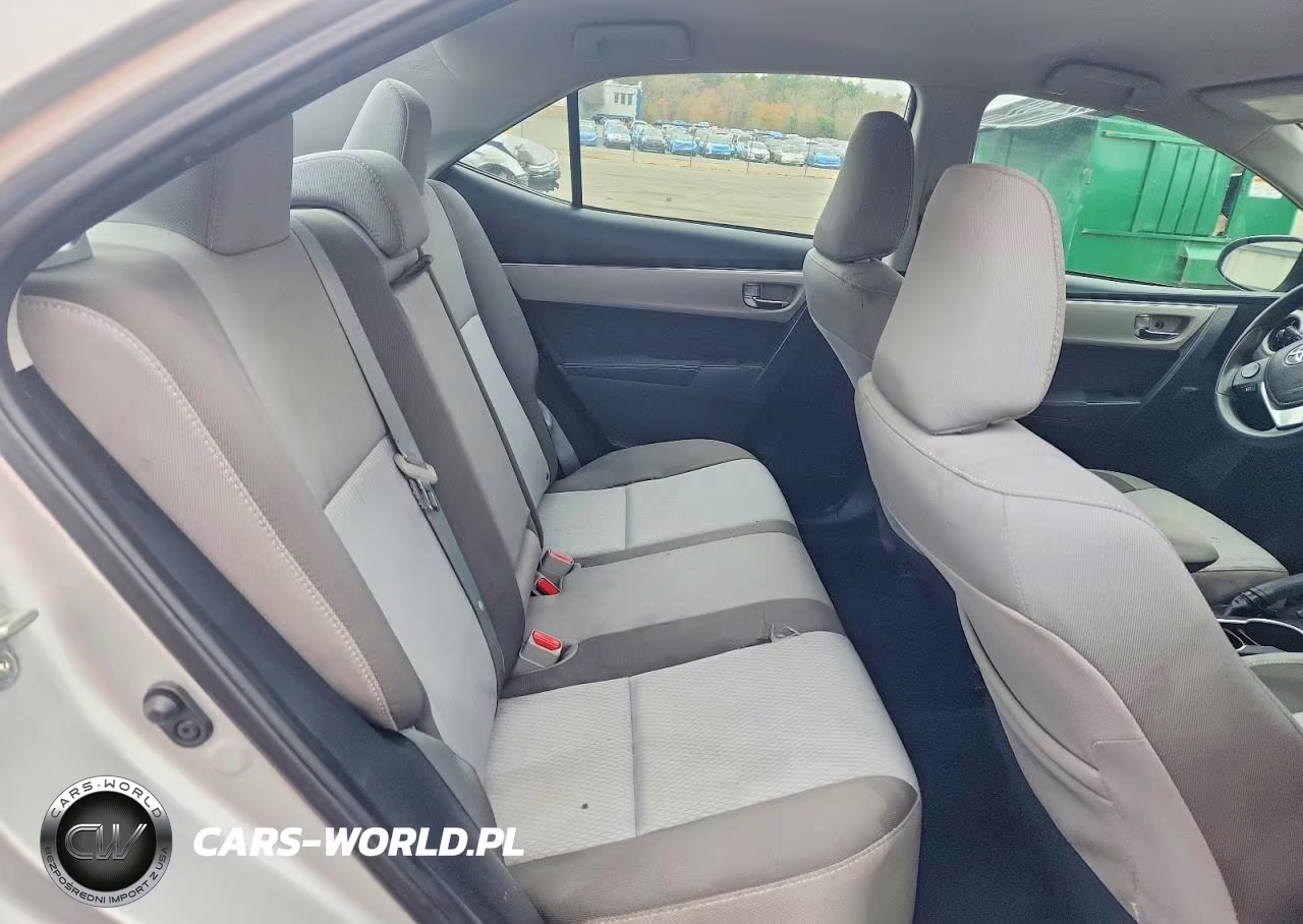 2017 Toyota Corolla Le VIN:2T1BURHE7HC832583 - 10