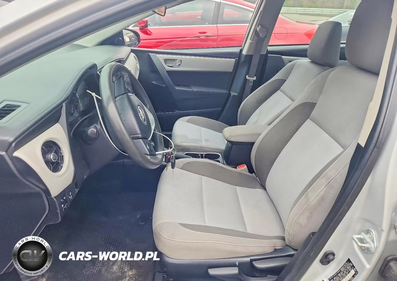 2017 Toyota Corolla Le VIN:2T1BURHE7HC832583 - 7