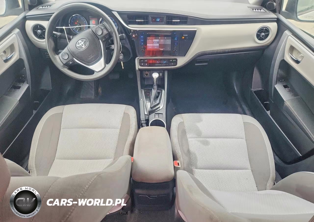 2017 Toyota Corolla Le VIN:2T1BURHE7HC832583 - 8