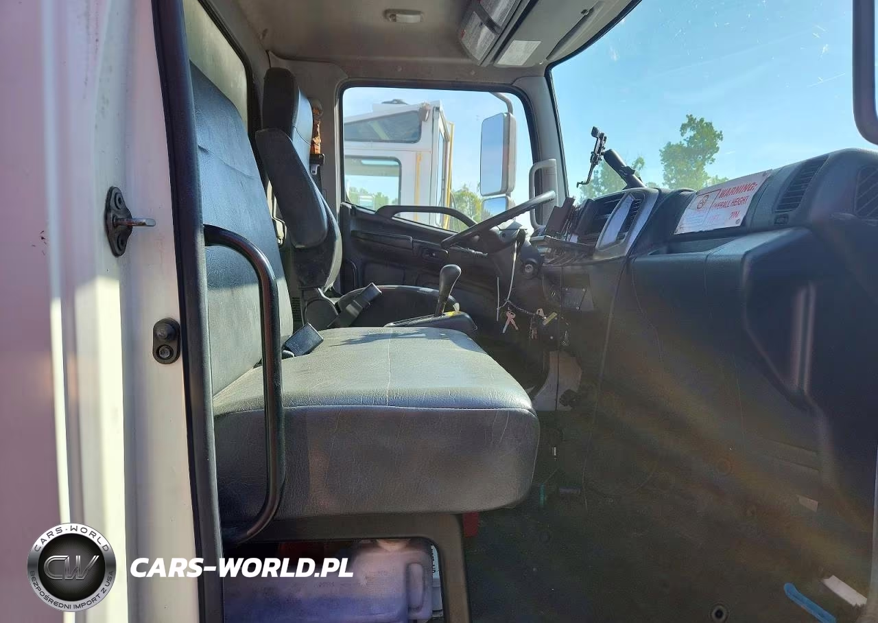 2013 Hino 258-268 Box Truck VIN:5PVNE8JP7D4S50710 - 11