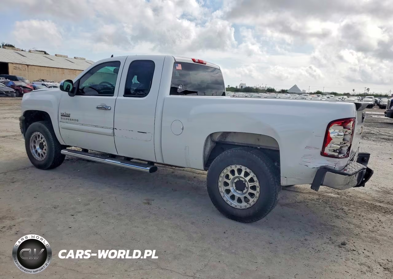 2013 Chevrolet Silverado C1500 Lt VIN:1GCRCSE03DZ192213 - 2