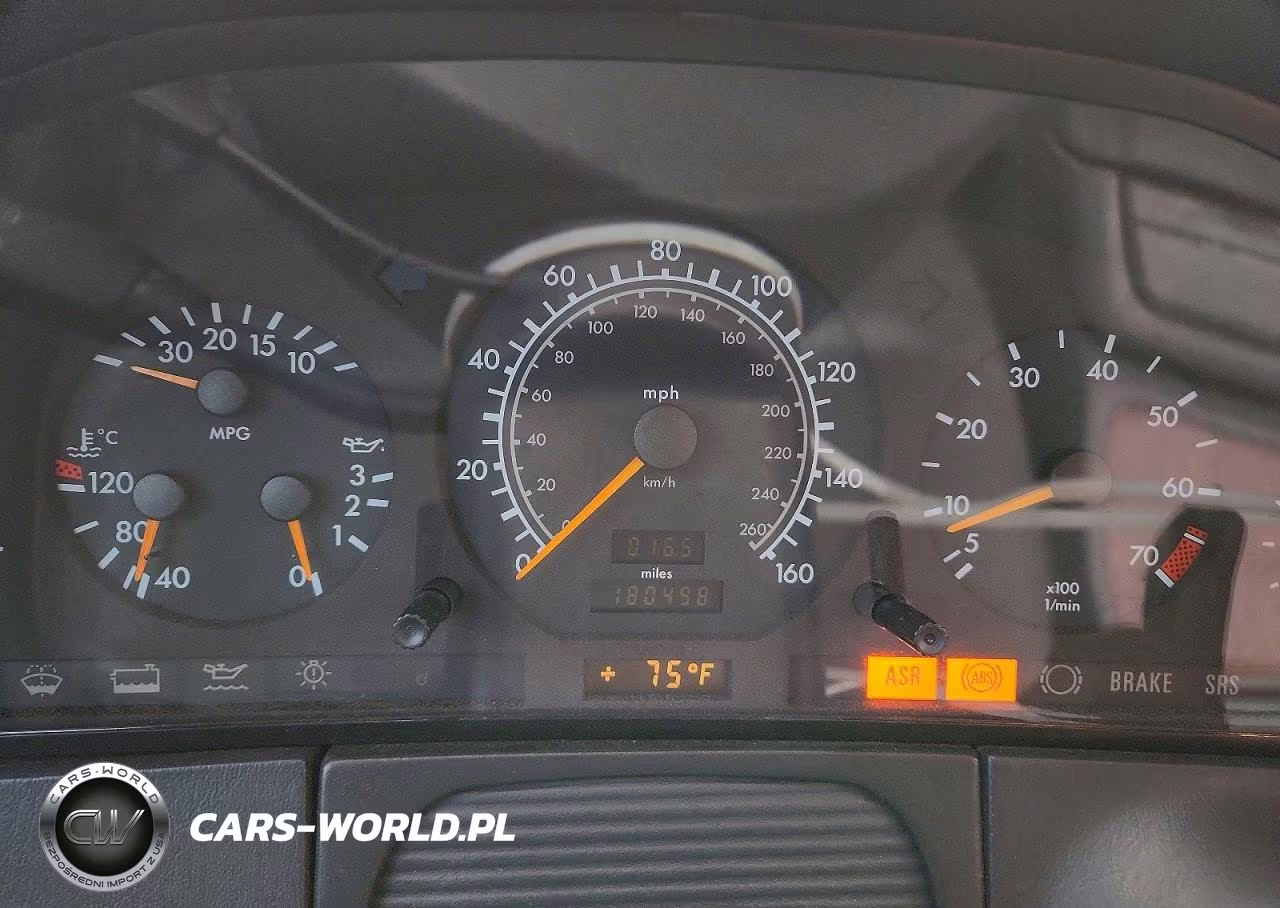 1997 Mercedes-Benz S 320 VIN:WDBGA33G5VA366493 - 9