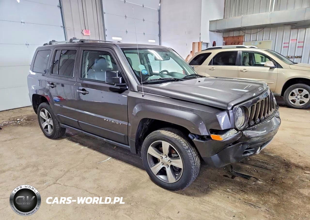 2016 Jeep Patriot Latitude VIN:1C4NJRFB3GD586101 - 4