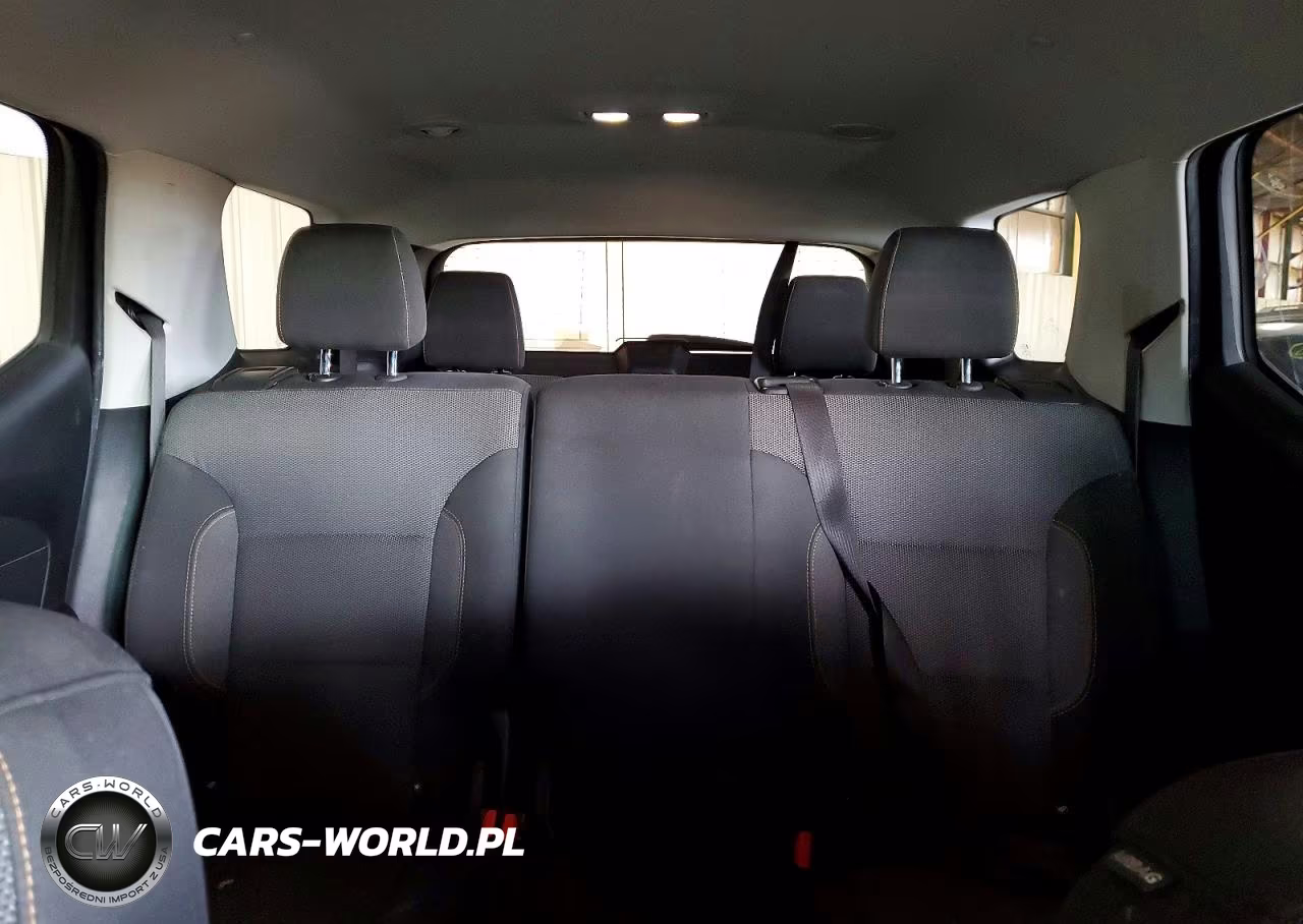 2021 Chevrolet Traverse Ls VIN:1GNERFKW7MJ109353 - 10